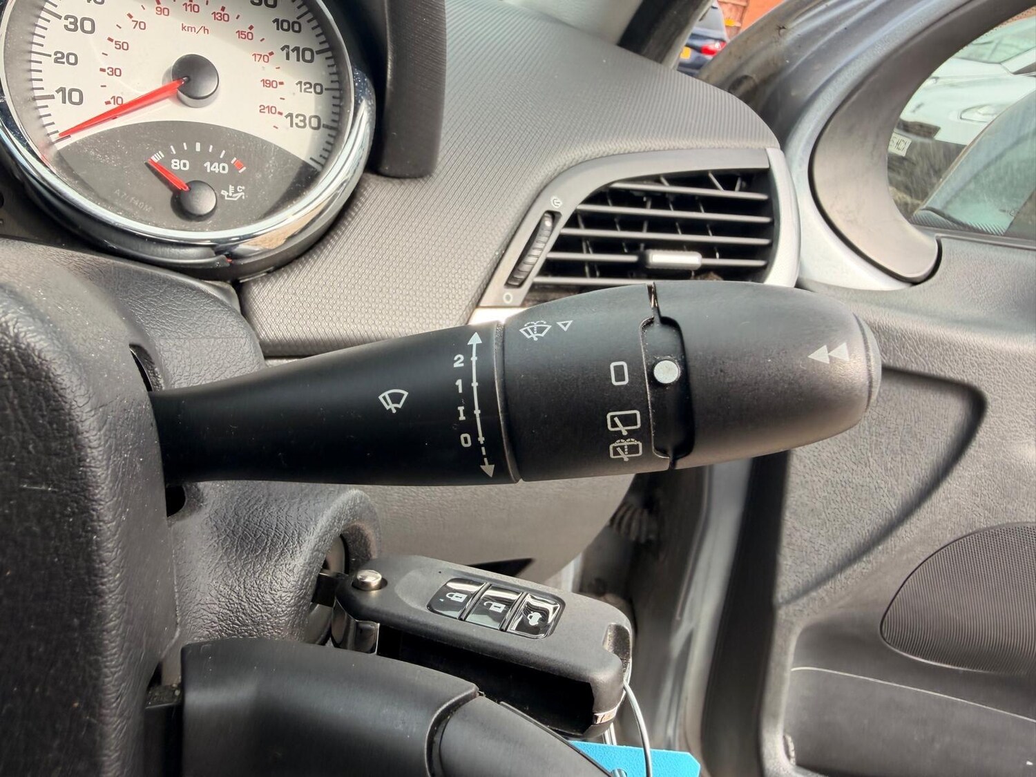 Used Peugeot 207 for sale - 77909457: Photo 38