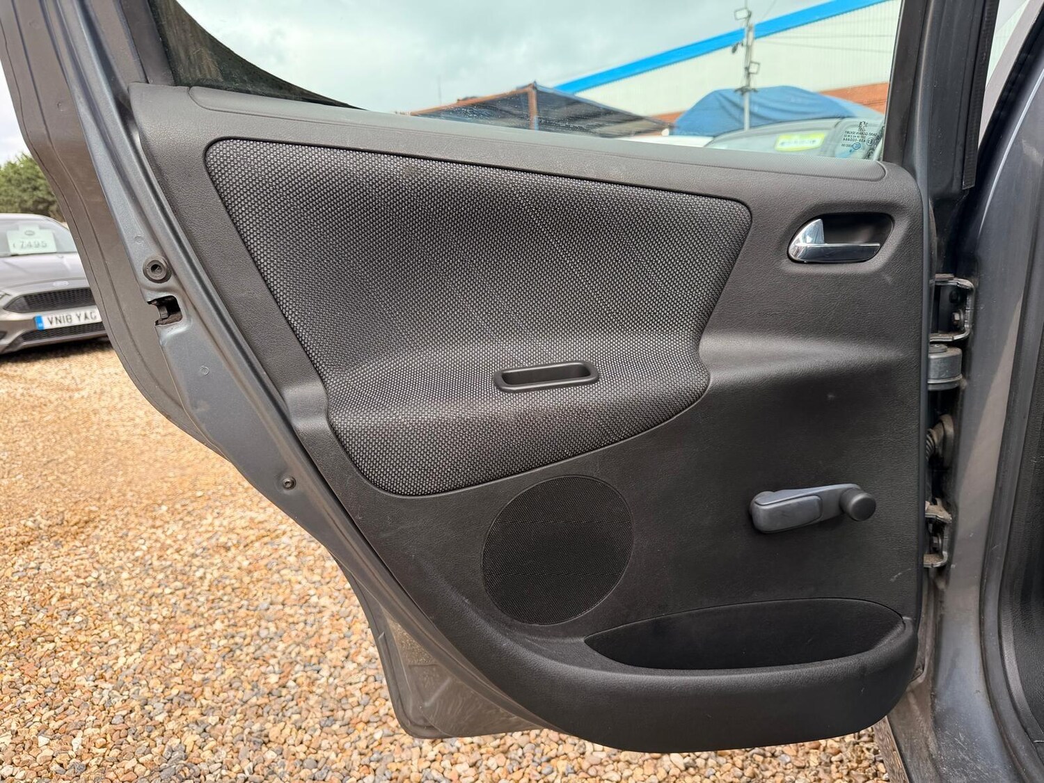 Used Peugeot 207 for sale - 77909457: Photo 64