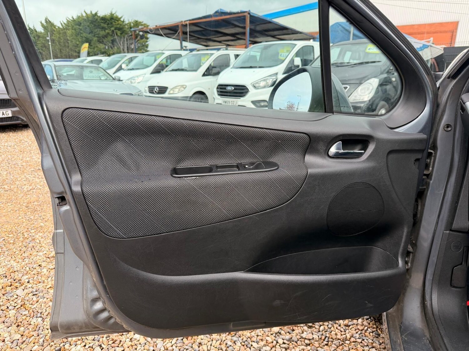 Used Peugeot 207 for sale - 77909457: Photo 69