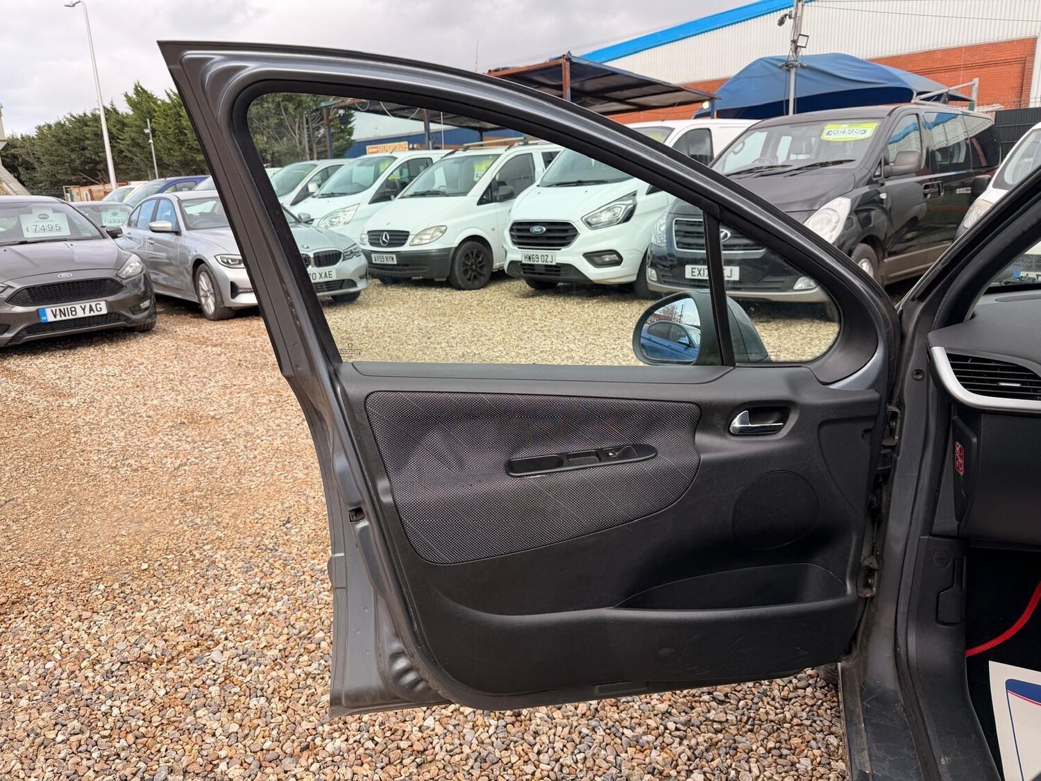 Used Peugeot 207 for sale - 77909457: Photo 70