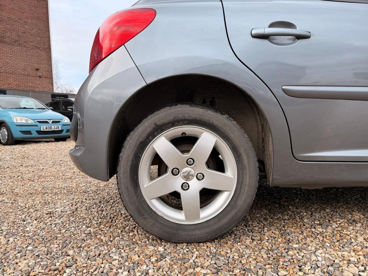 Used Peugeot 207 for sale - 77909457: Photo 8