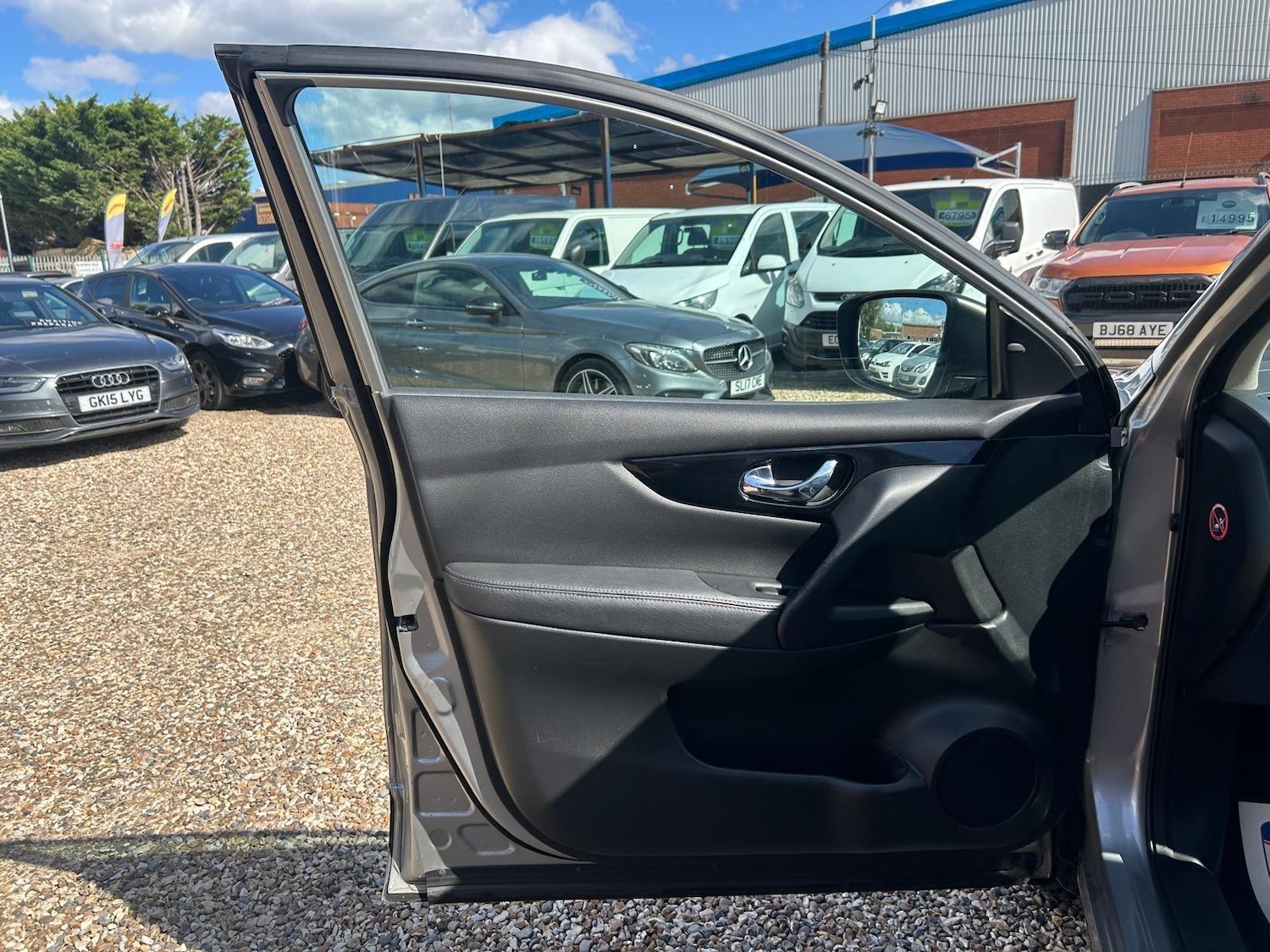 Used Nissan Qashqai 2016 for sale - 76991100: Photo 49