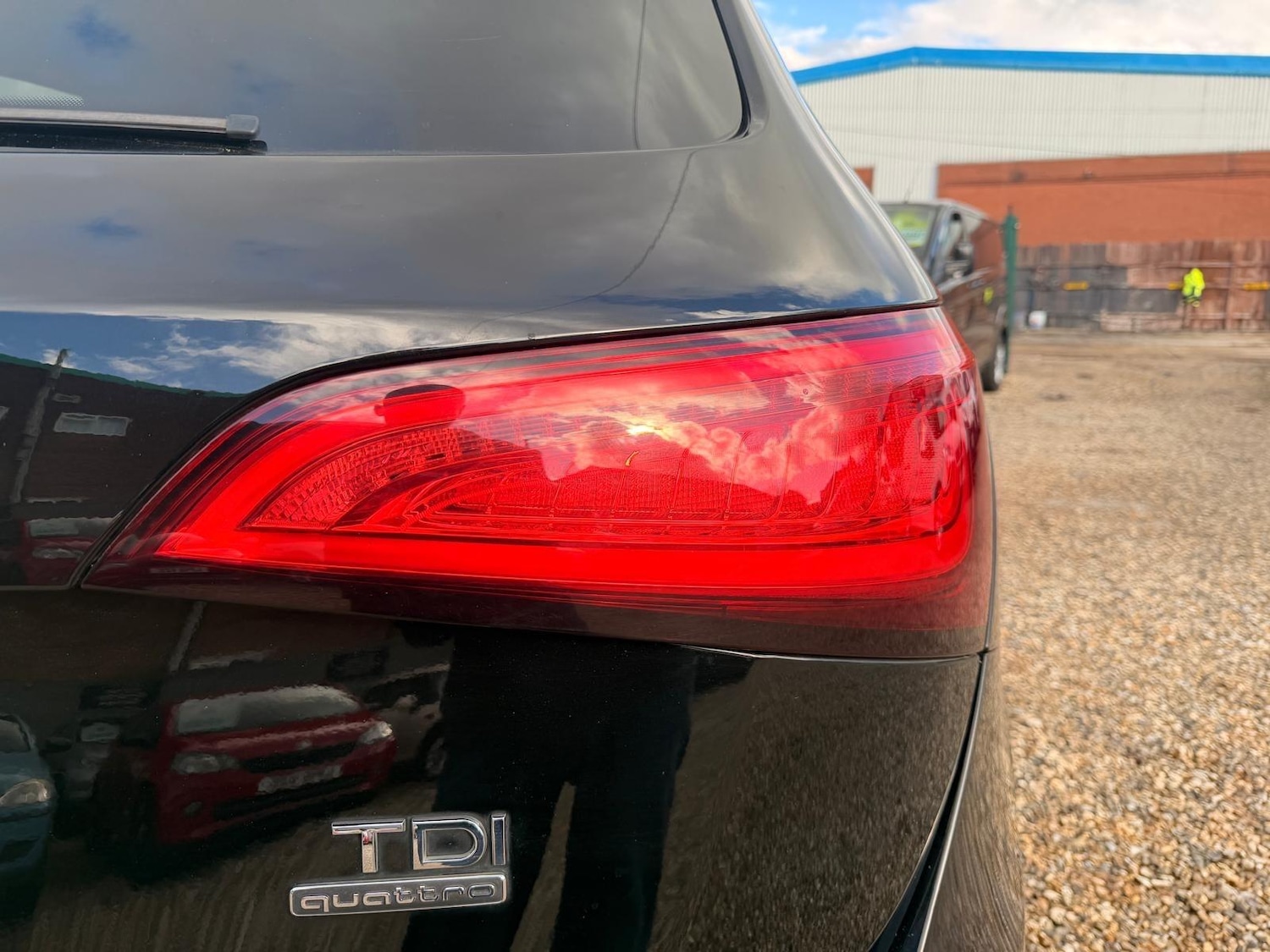 Used Audi Q5 2015 for sale - 77440178: Photo 93