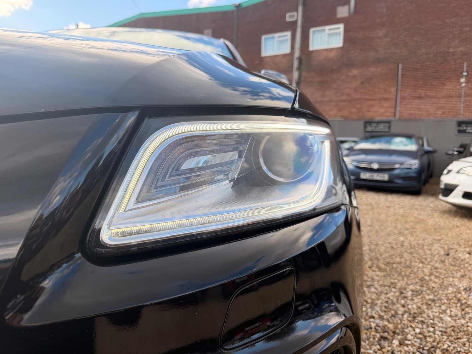 Used Audi Q5 2015 for sale - 77440178: Photo 97