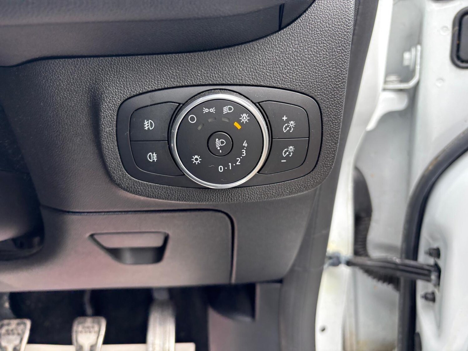 Used Ford Fiesta for sale - 77908550: Photo 50