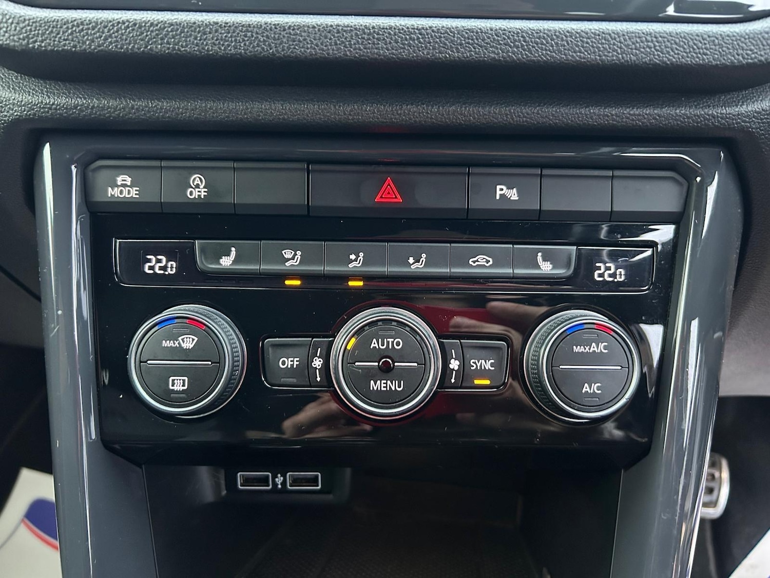 Used Volkswagen T-Roc 2019 for sale - 76473913: Photo 11