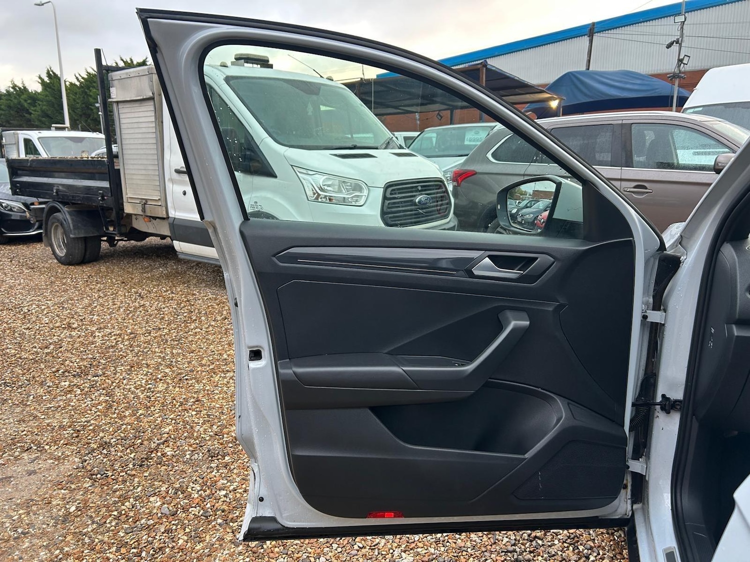 Used Volkswagen T-Roc 2019 for sale - 76473913: Photo 60