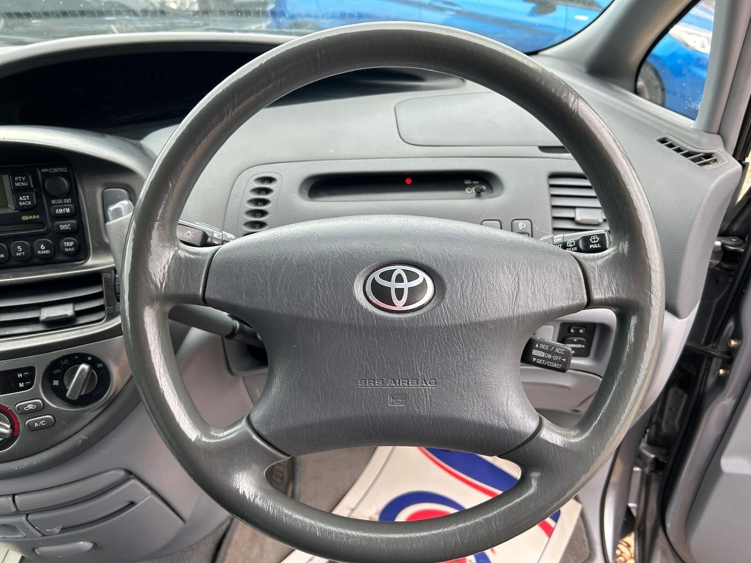 Used Toyota Previa 2001 for sale - 76370813: Photo 21