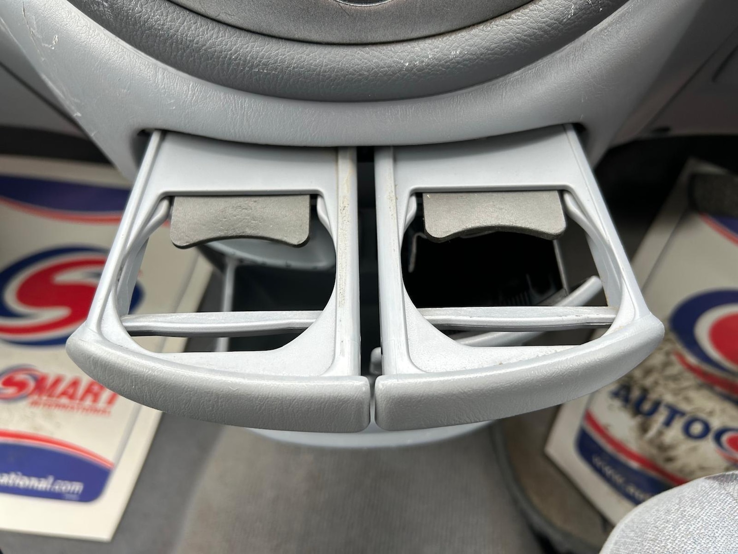 Used Toyota Previa 2001 for sale - 76370813: Photo 28