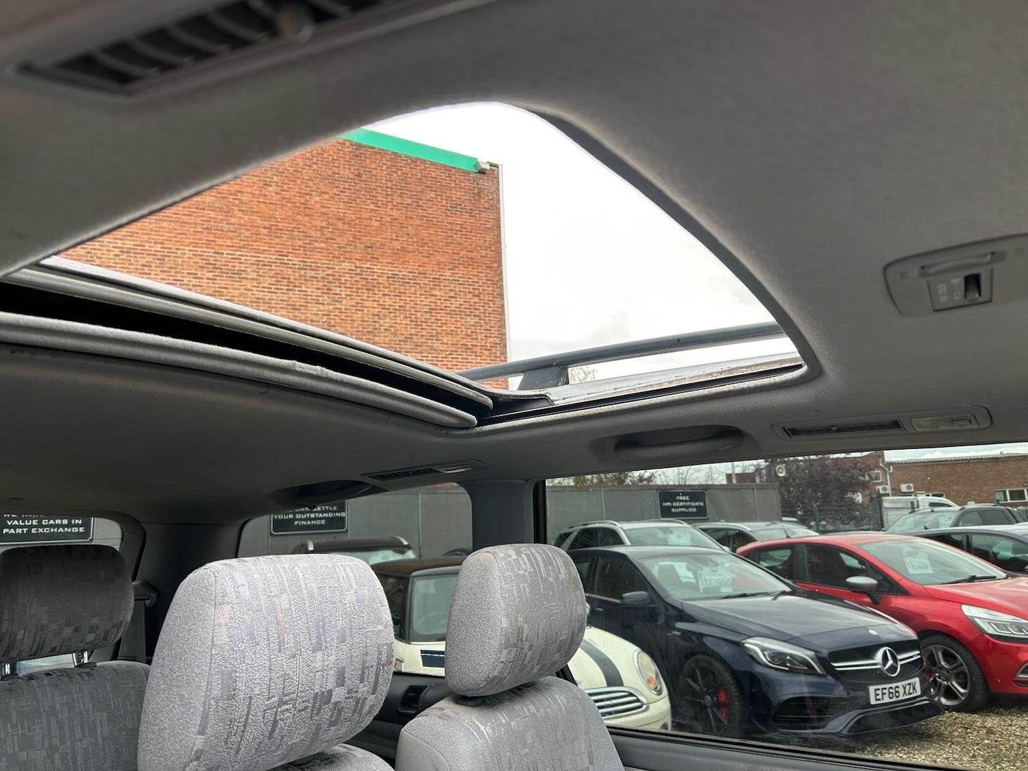 Used Toyota Previa 2001 for sale - 76370813: Photo 29