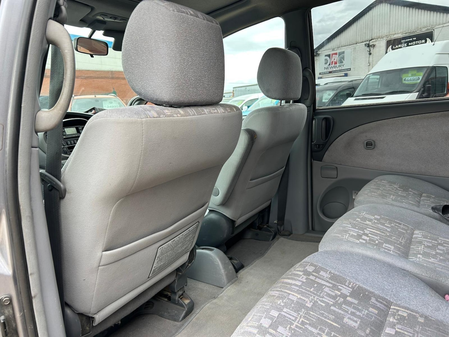 Used Toyota Previa 2001 for sale - 76370813: Photo 56