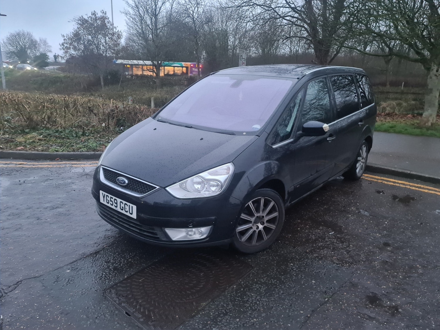 Used Ford Galaxy 2009 for sale - 77508011: Photo 2