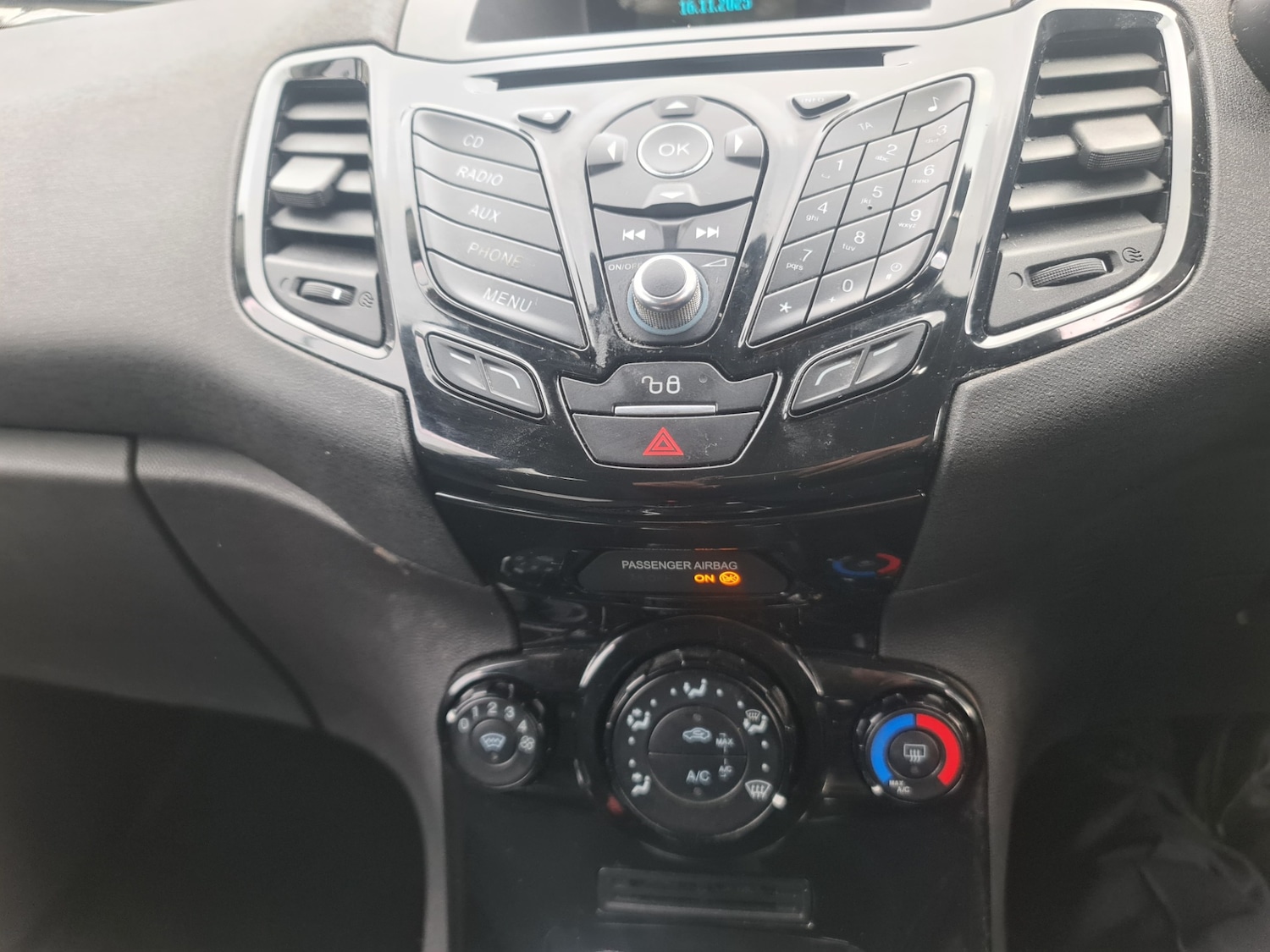 Used Ford Fiesta 2015 for sale - 77086579: Photo 5