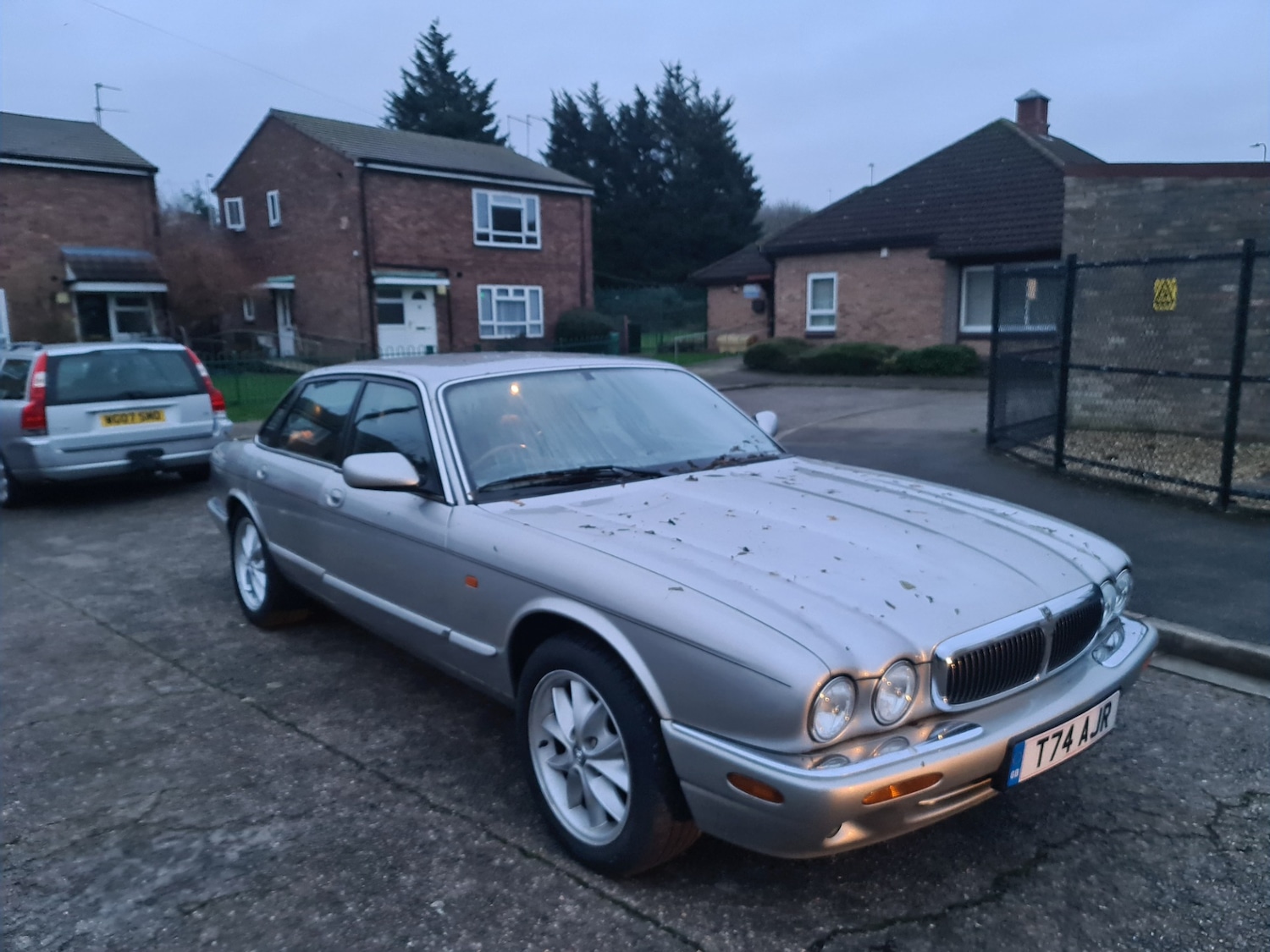 Used Jaguar XJ 1999 for sale - 77037255: Photo 2