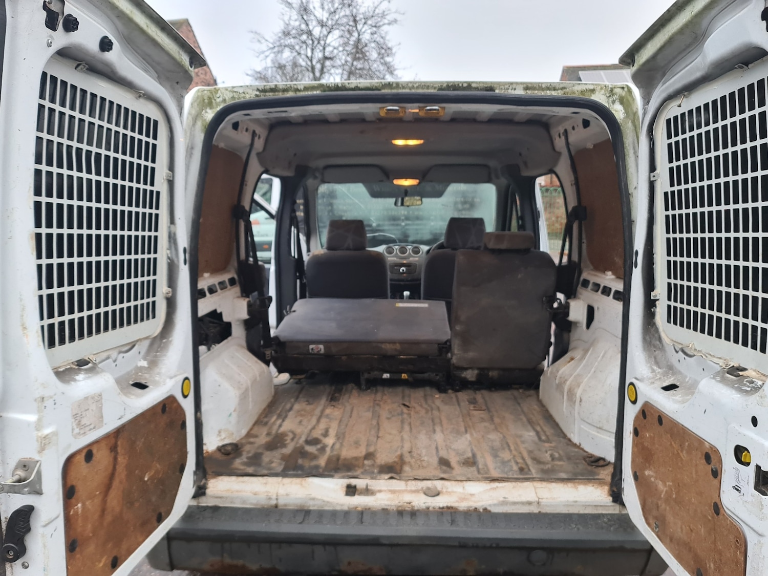 Used Ford Transit Connect 2009 for sale - 77319935: Photo 6