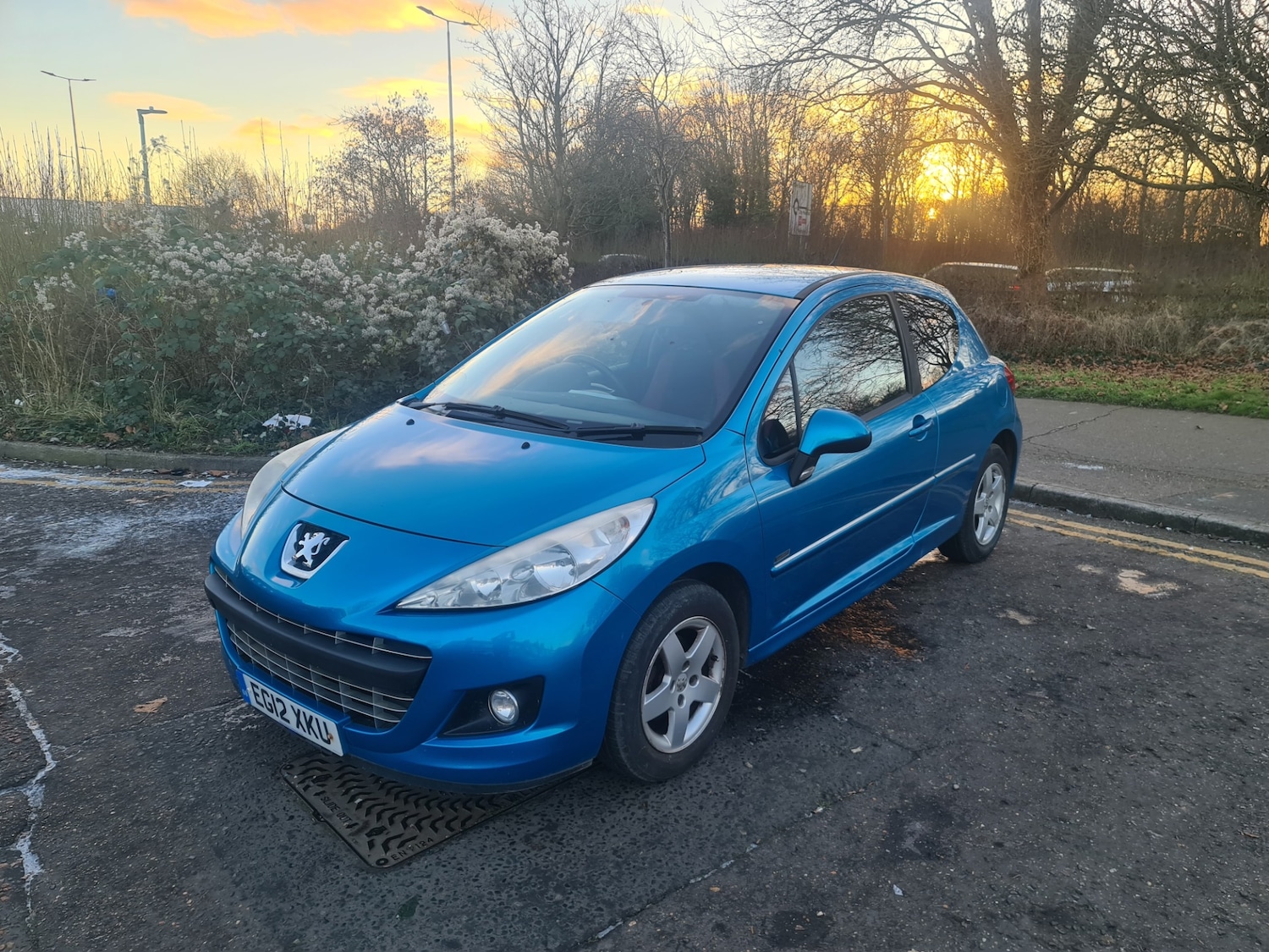 Used Peugeot 207 2012 for sale - 77100769: Photo 2