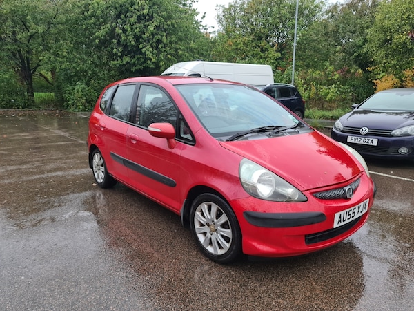 Used Honda Jazz 2005 for sale - 76165334: Photo 2