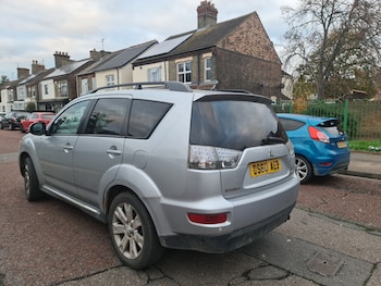 Used Mitsubishi Outlander 2011 for sale - 76521243: Photo