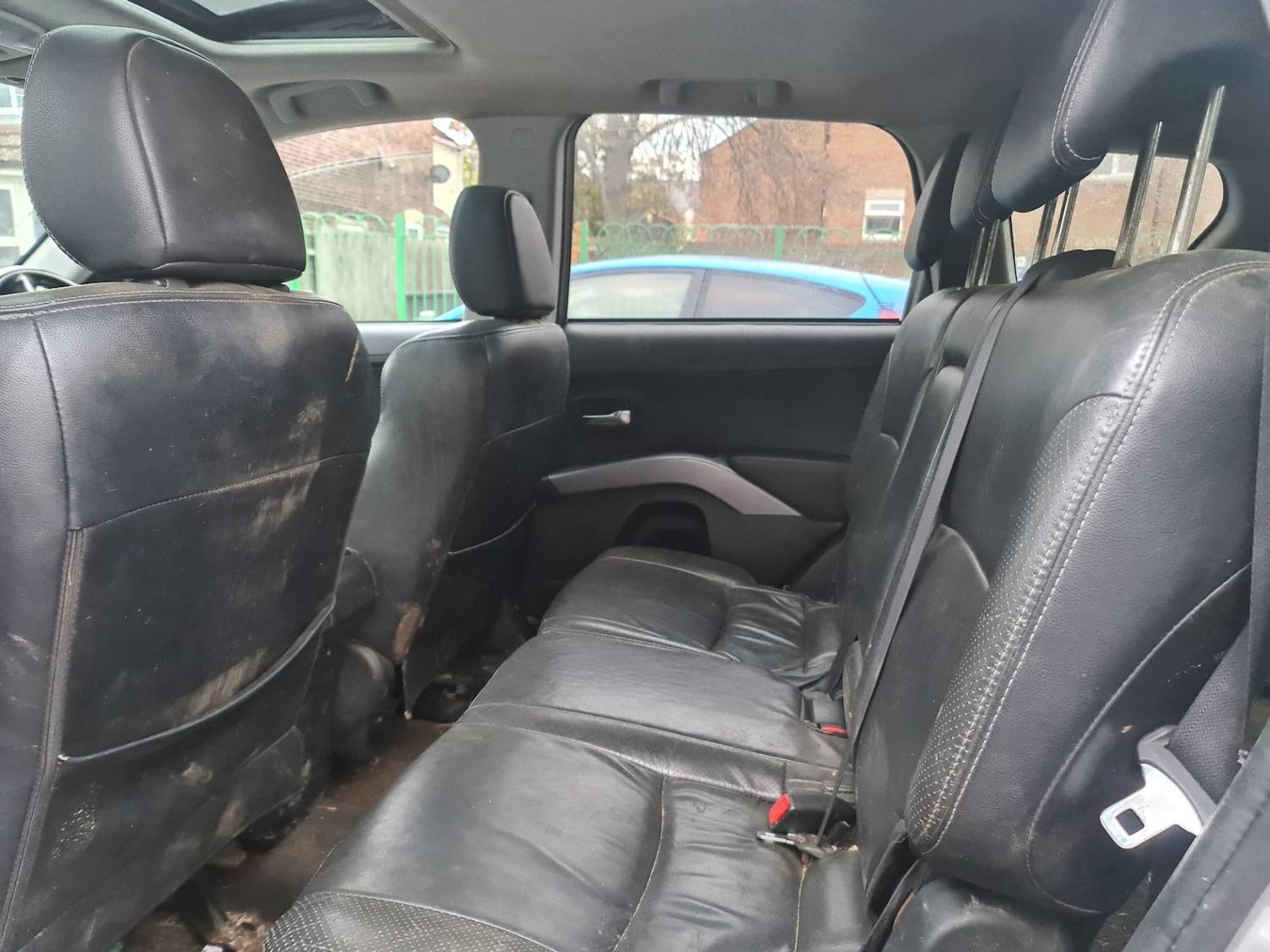 Used Mitsubishi Outlander 2011 for sale - 76521243: Photo 6