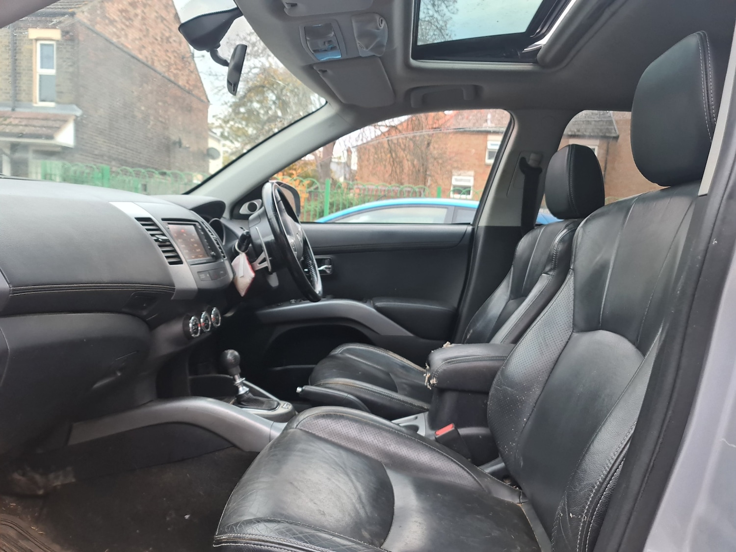 Used Mitsubishi Outlander 2011 for sale - 76521243: Photo 7