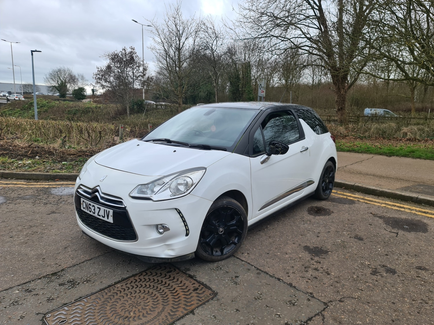 Used Citroen DS3 2013 for sale - 77637140: Photo 2
