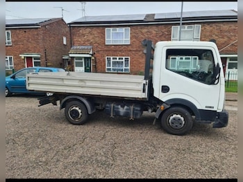 Used Nissan Cabstar 2013 for sale - 76134470: Photo 2