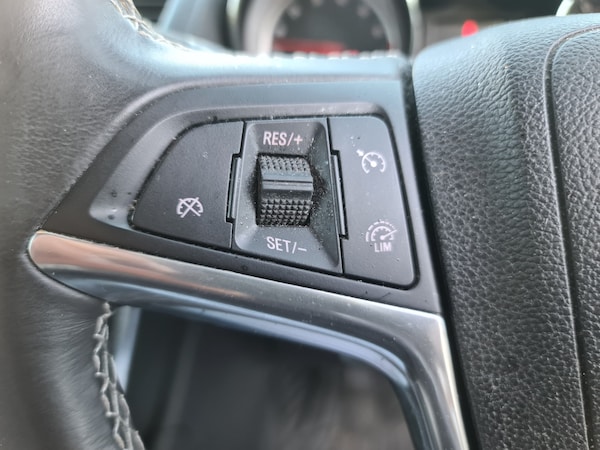 Used Vauxhall Mokka 2014 for sale - 76098830: Photo 9