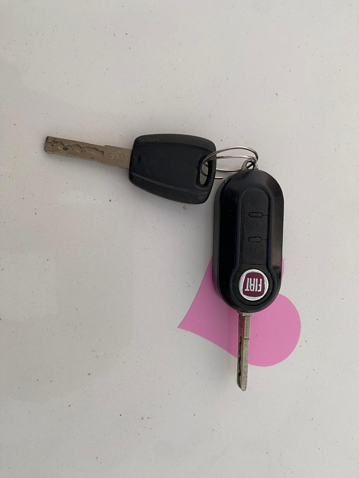 Used Fiat 500 2010 for sale - 76450049: Photo 5