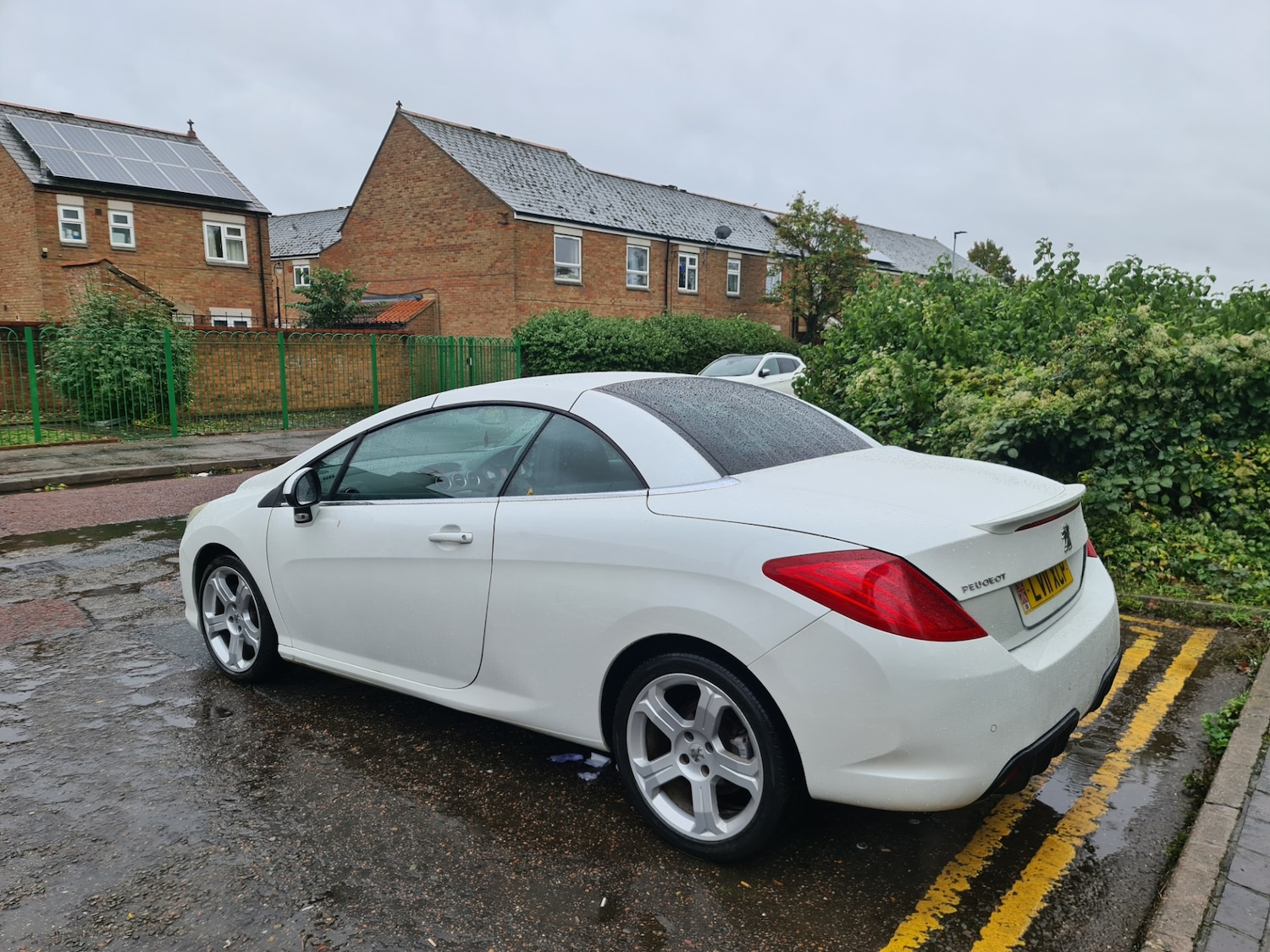 Used Peugeot 308 2011 for sale - 76165344: Photo 5