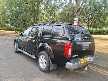 Used Nissan Navara 2013 for sale - 79439650: Photo