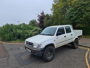 Toyota - Hilux