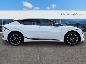 Used Kia EV6 2024 for sale - 78575801: Photo