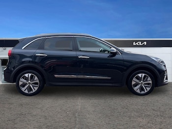 Used Kia Niro 2020 for sale - 76977907: Photo