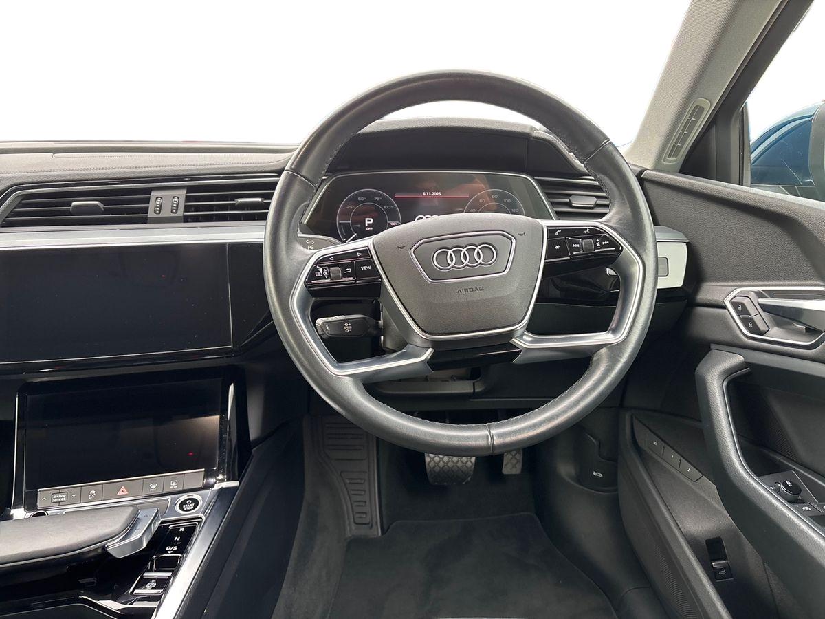 Used Audi e-tron 2020 for sale - 76390222: Photo 15