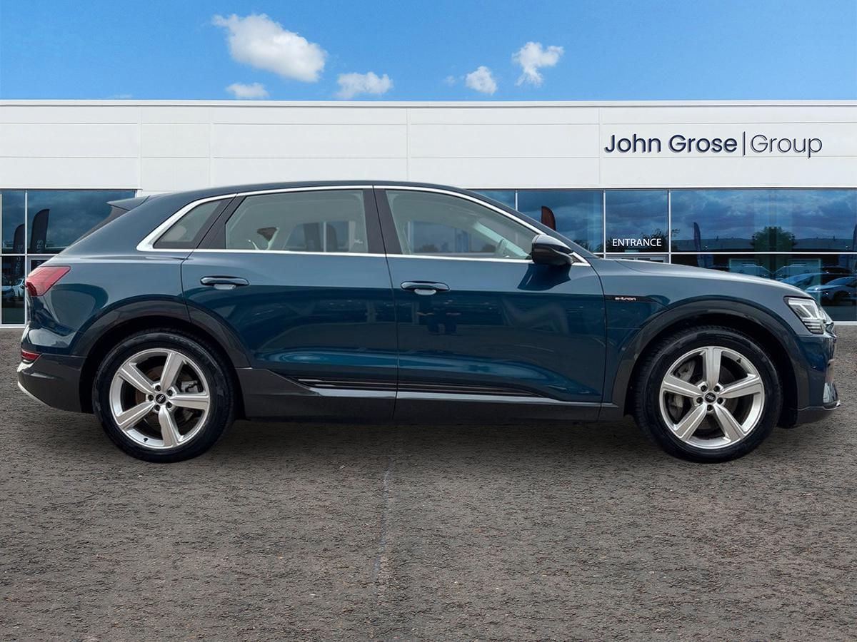 Used Audi e-tron 2020 for sale - 76390222: Photo 2