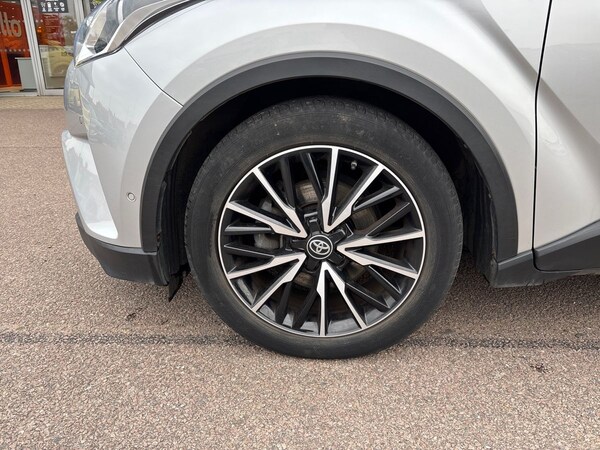 Used Toyota C-HR 2019 for sale - 76203829: Photo 11