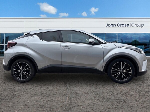 Used Toyota C-HR 2019 for sale - 76203829: Photo 2