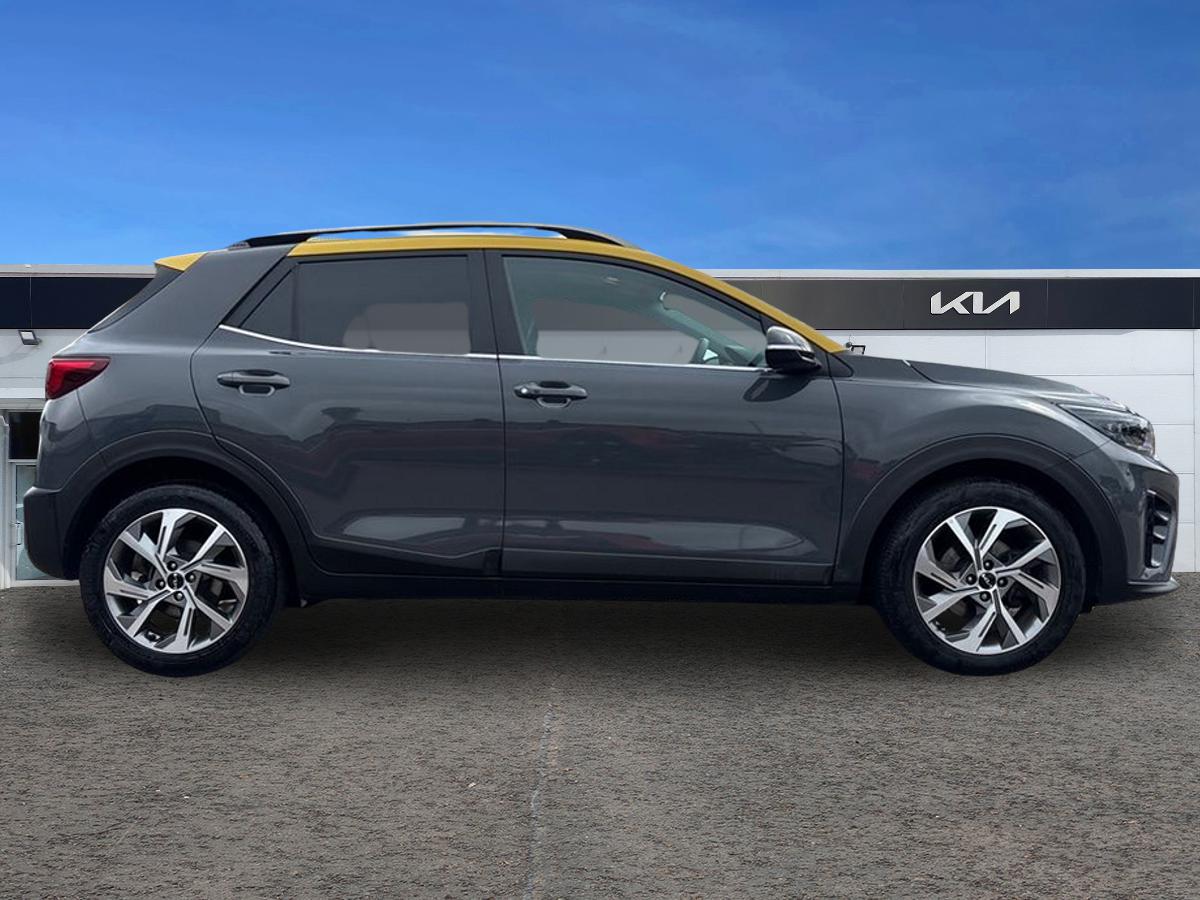 Used Kia Stonic 2023 for sale - 78088669: Photo 2