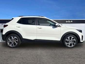 Used Kia Stonic 2024 for sale - 78336754: Photo