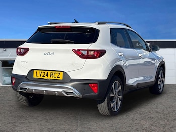 Used Kia Stonic 2024 for sale - 78336754: Photo