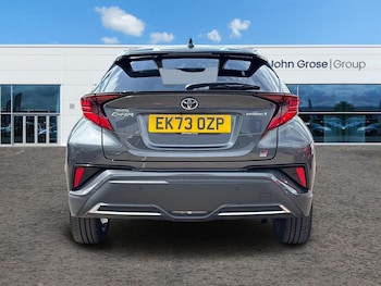 Used Toyota C-HR 2023 for sale - 78856428: Photo