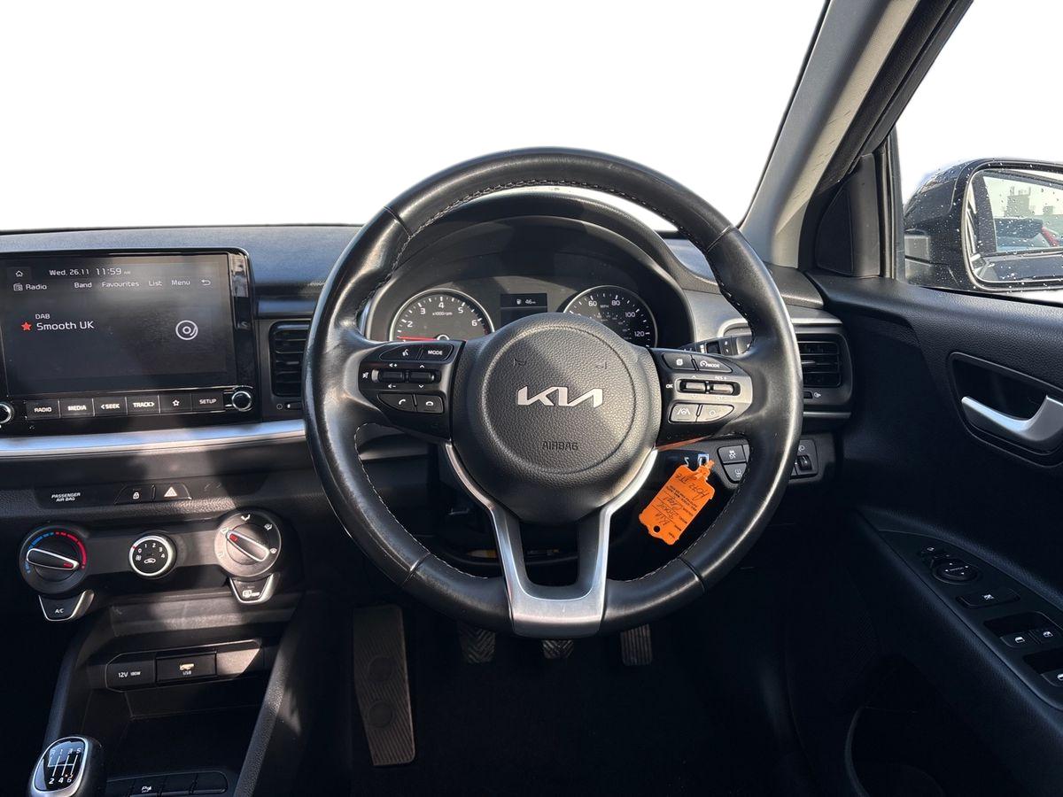 Used Kia Stonic 2022 for sale - 76691534: Photo 14