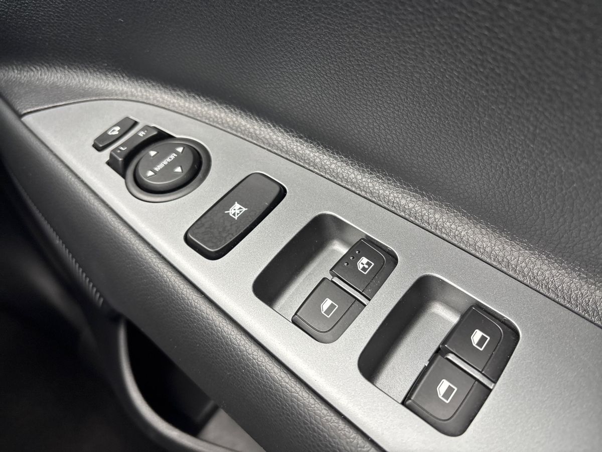 Used Kia Stonic 2025 for sale - 77740050: Photo 21