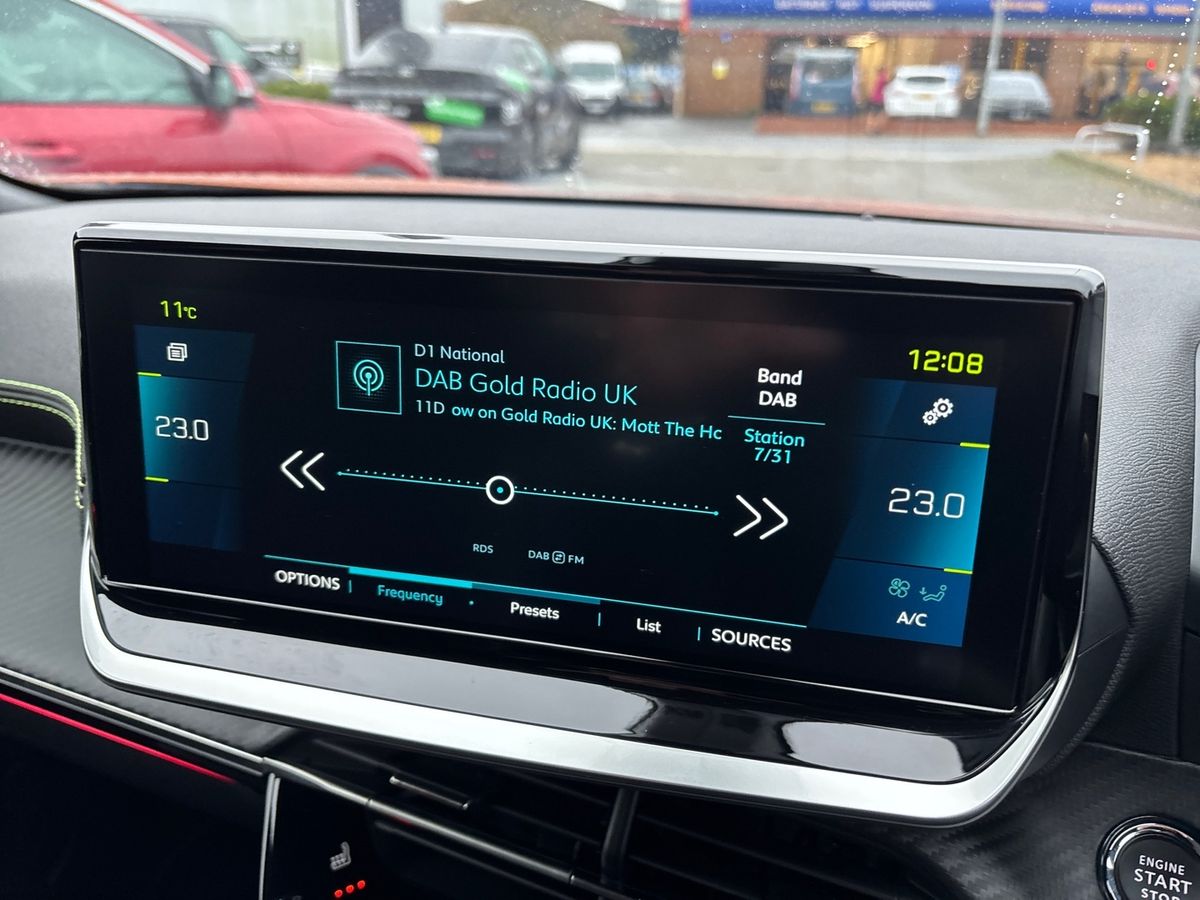 Used Peugeot 2008 2022 for sale - 76563621: Photo 22