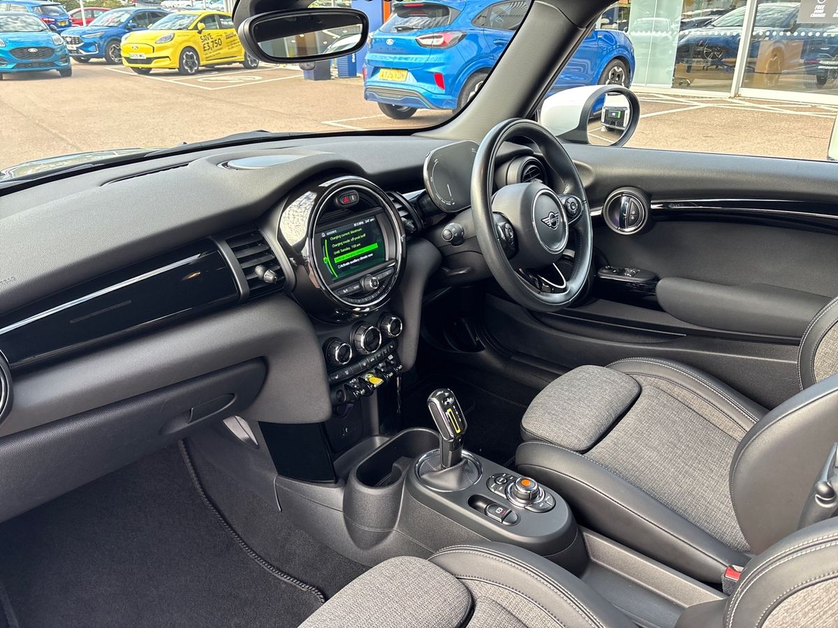 Used MINI Hatch 2021 for sale - 76350877: Photo 18