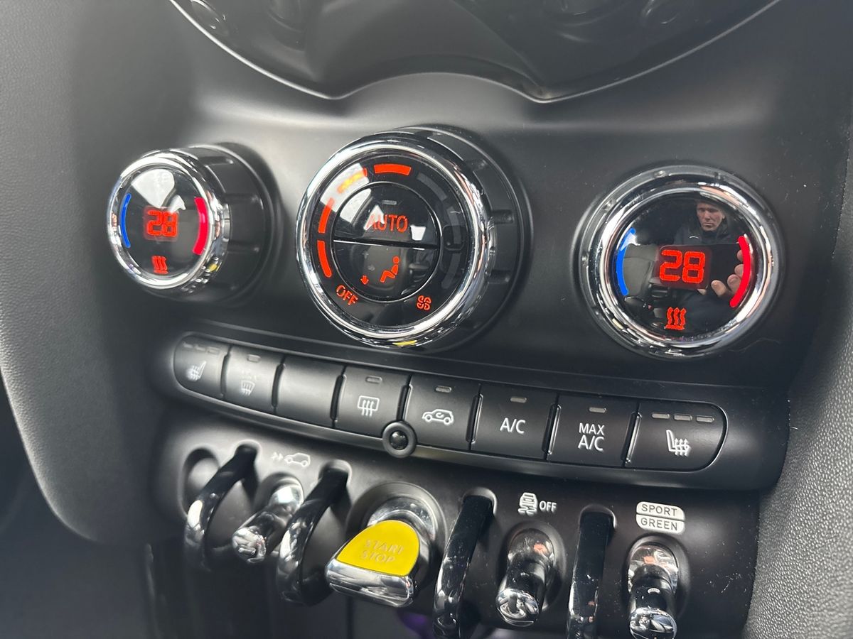 Used MINI Hatch 2021 for sale - 76350877: Photo 20