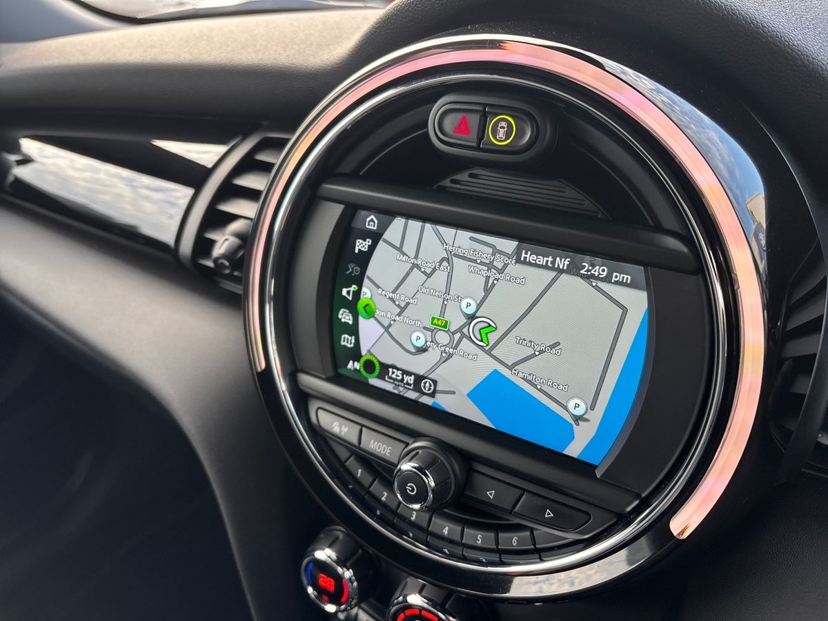 Used MINI Hatch 2021 for sale - 76350877: Photo 24