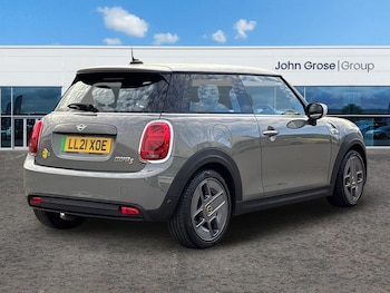 Used MINI Hatch 2025 for sale - 76350877: Photo