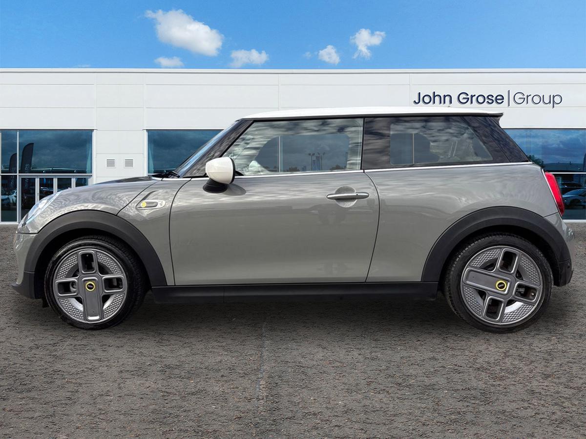 Used MINI Hatch 2021 for sale - 76350877: Photo 8