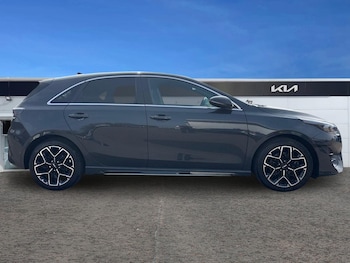 Used Kia Ceed 2024 for sale - 77971734: Photo